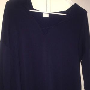 Lightweight long sleeve hooded shirt by Tresics